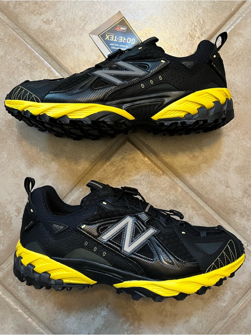 NEW BALANCE 610 ‘BLACK HONEYCOMB’